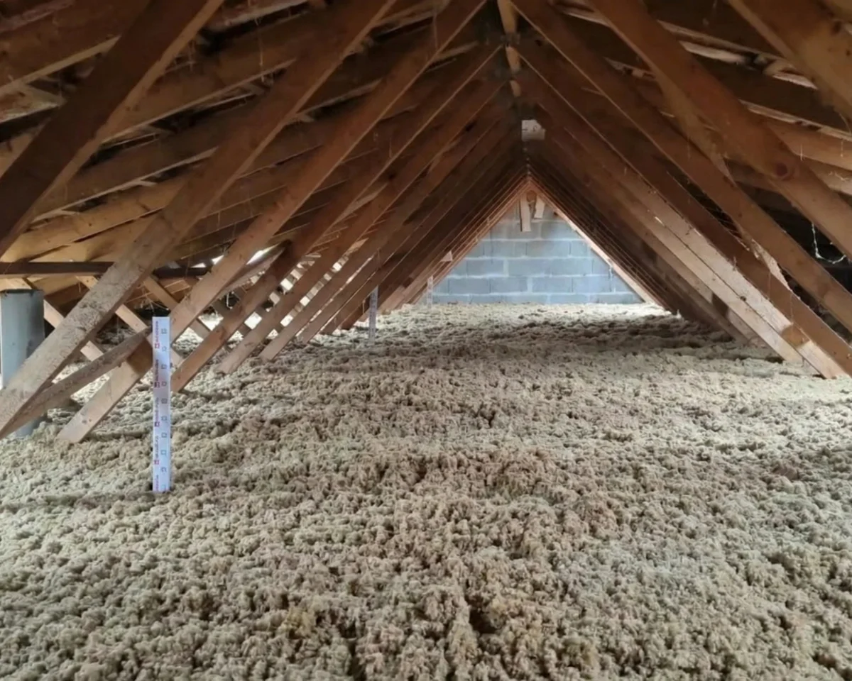 Panneaux Rockwool haute densité pour isolation plafond de garage, Okmont Rennes